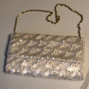 Vintage ~ Sequins /beaded beautiful evening clutch